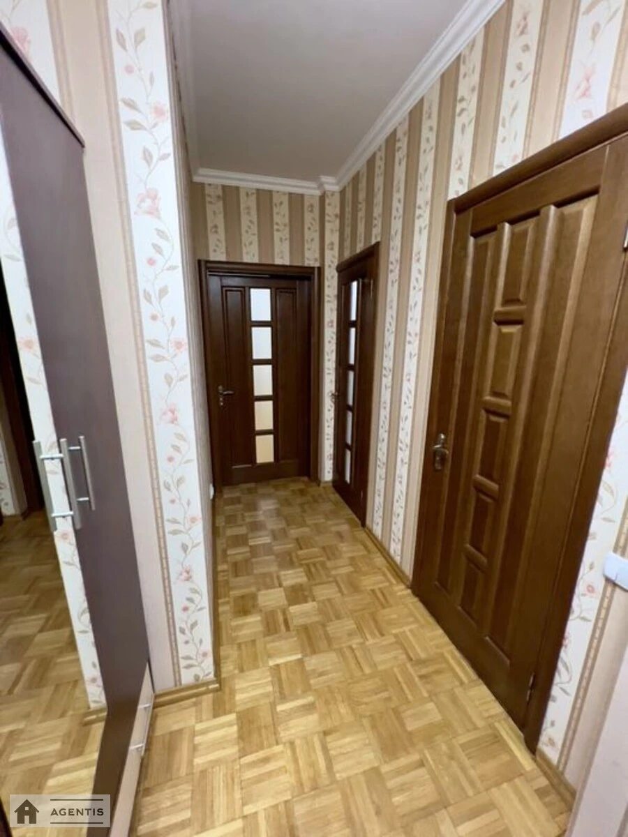 Apartment for rent 1 room, 49 m², 19th fl./24 floors. 32, Anny Akhmatovoyi vul., Kyiv. 