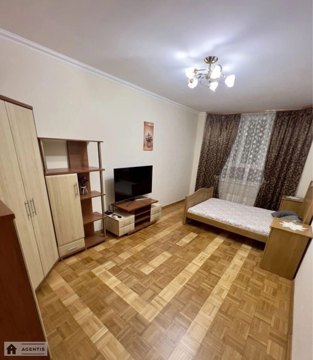 Apartment for rent 1 room, 49 m², 19th fl./24 floors. 32, Anny Akhmatovoyi vul., Kyiv. 