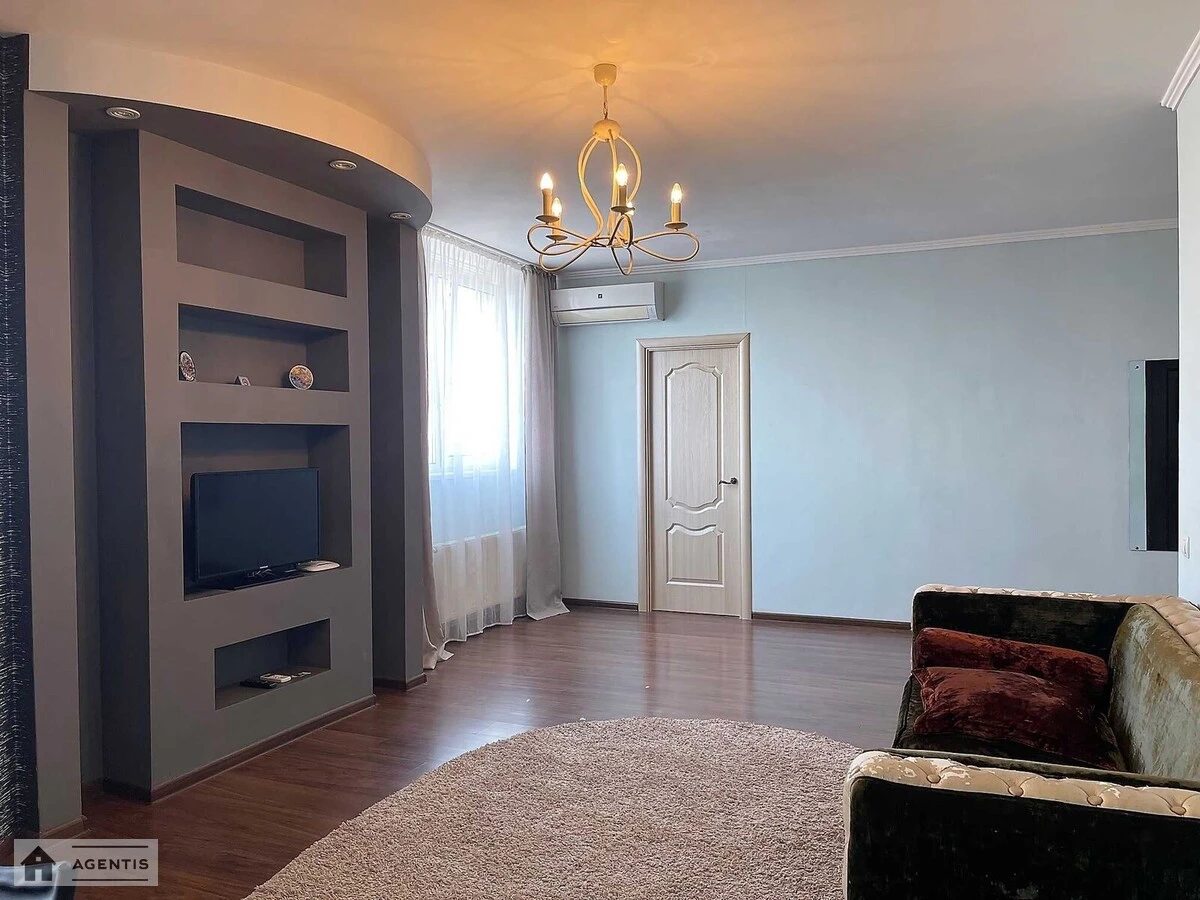 Apartment for rent 2 rooms, 66 m², 22nd fl./22 floors. 53, Volodymyra Ivasyuka prosp. Heroyiv Stalinhrada, Kyiv. 