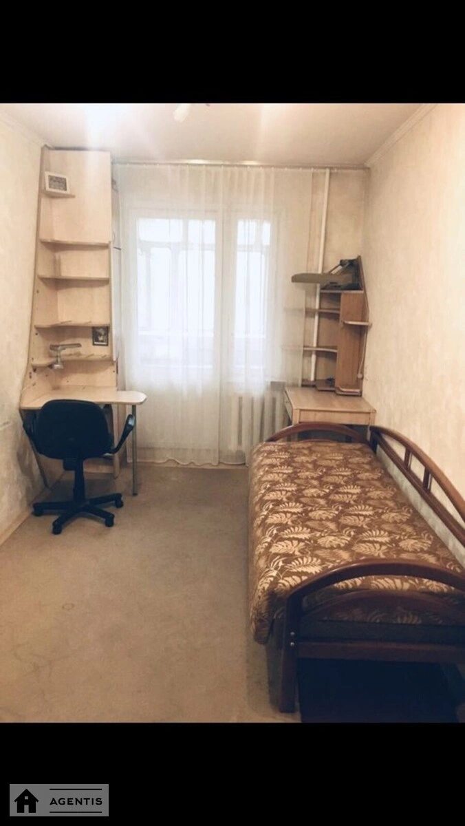 Здам квартиру 2 кімнати, 55 m², 2 пов./11 поверхів. Левка Лукяненка вул. (Маршала Тимошенка), Київ. 