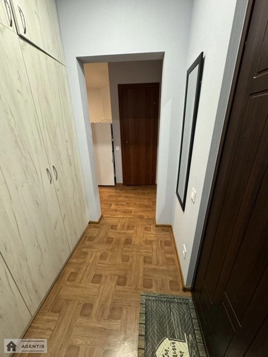 Apartment for rent 1 room, 30 m², 9th fl./24 floors. 5, Baltiyskiy 5, Kyiv. 