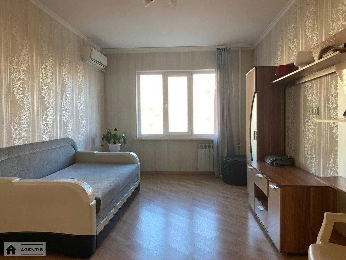 Apartment for rent 1 room, 41 m², 9th fl./16 floors. Anny Akhmatovoyi vul., Kyiv. 