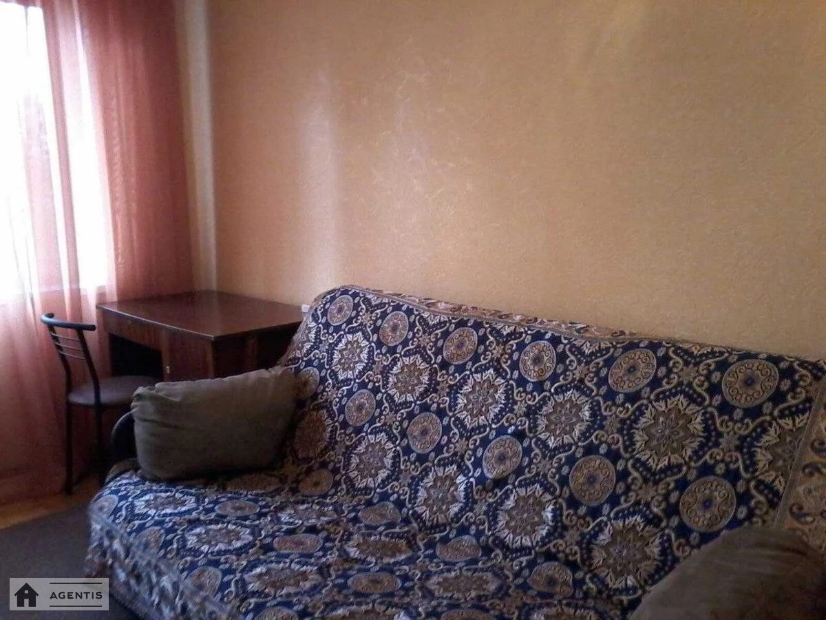 Apartment for rent 1 room, 35 m², 8th fl./16 floors. 15, Chystyakivska 15, Kyiv. 