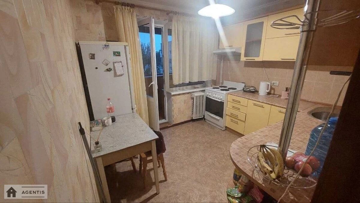 Здам квартиру 1 кімната, 35 m², 8 пов./16 поверхів. 15, Чистяківська 15, Київ. 