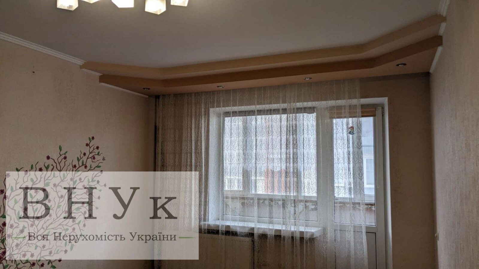 Apartments for sale 2 rooms, 51 m², 3rd fl./10 floors. Kurbasa L. vul., Ternopil. 