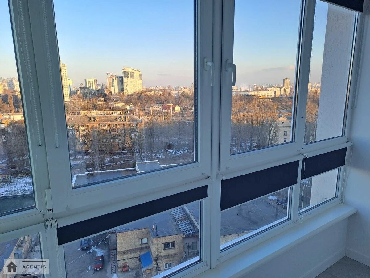 Apartment for rent 1 room, 42 m², 12th fl./16 floors. 65, Beresteyskyy prosp. Peremohy, Kyiv. 