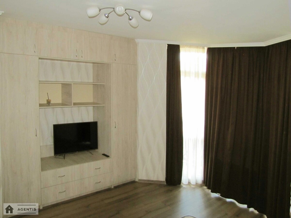 Apartment for rent 1 room, 43 m², 14th fl./20 floors. Shevchenkivskyy rayon, Kyiv. 