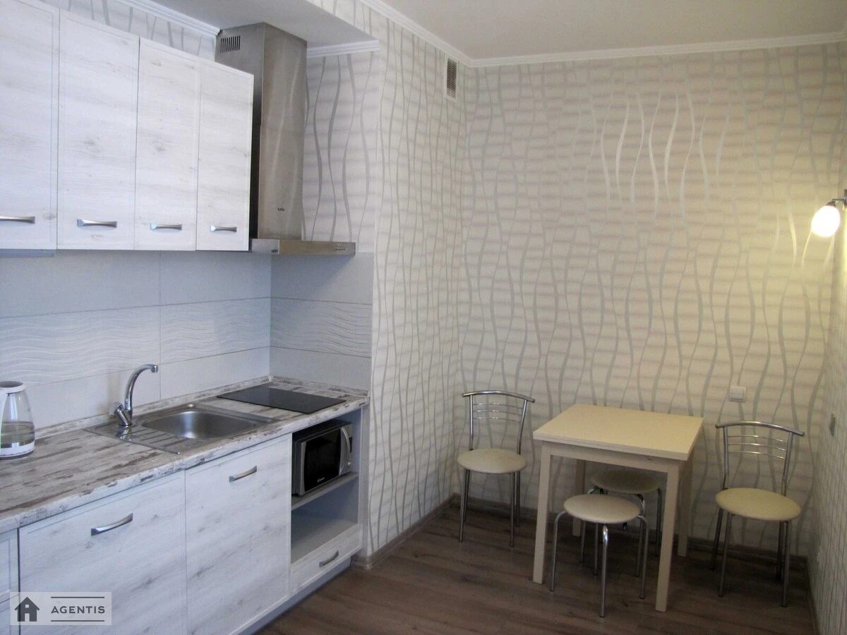 Apartment for rent 1 room, 43 m², 14th fl./20 floors. Shevchenkivskyy rayon, Kyiv. 