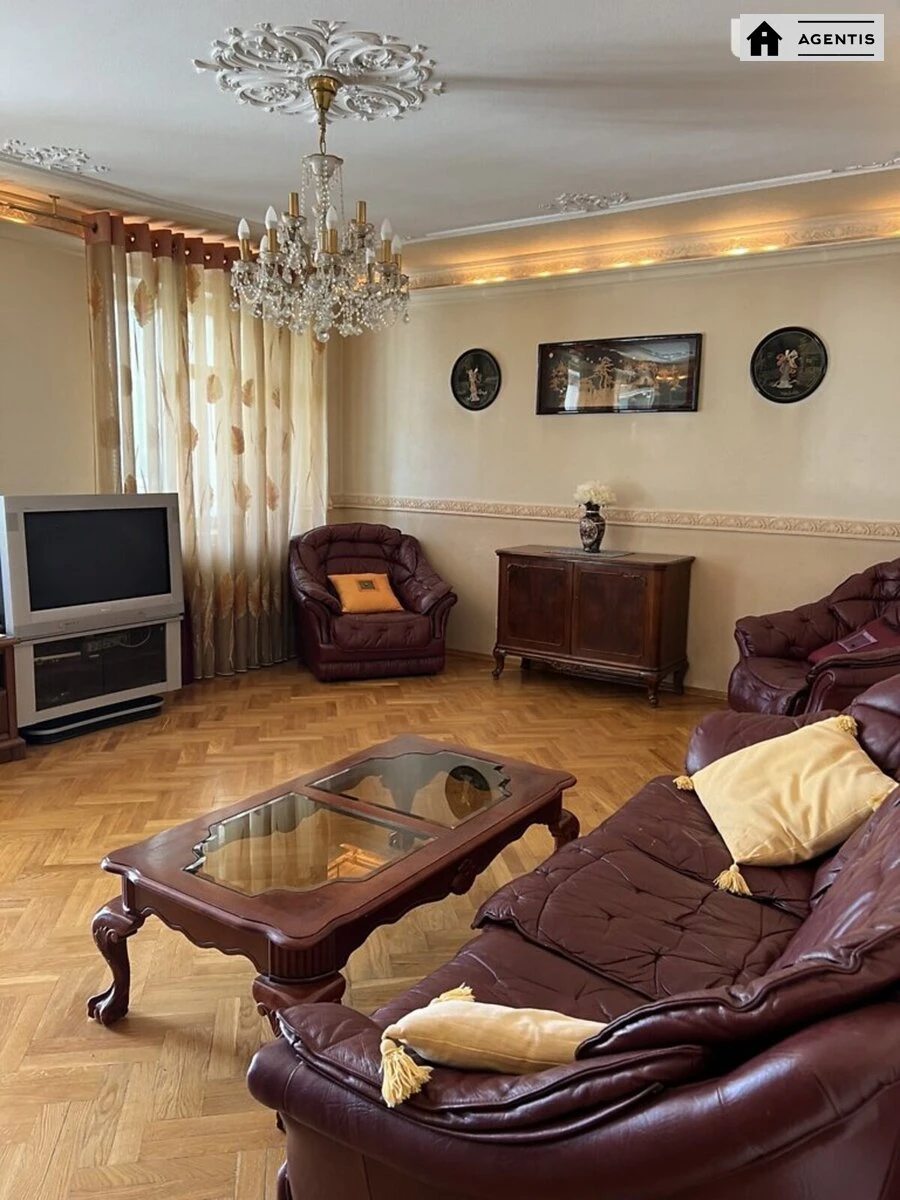 Apartment for rent 2 rooms, 79 m², 6th fl./9 floors. Feodosiyska 4, Kyiv. 