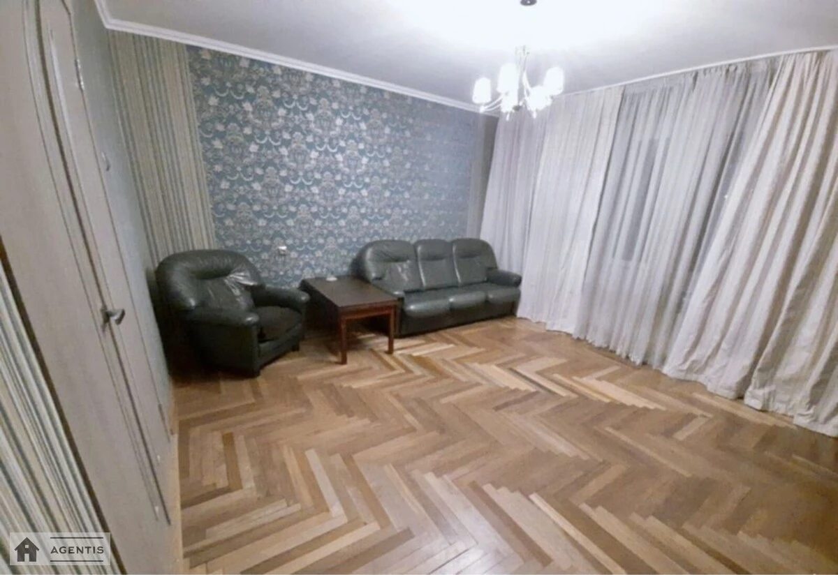 Apartment for rent 2 rooms, 55 m², 3rd fl./9 floors. 14, Polkovnyka Potyekhina vul. Vystavkova, Kyiv. 