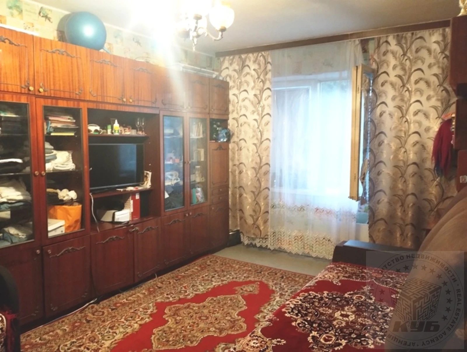 Продаж квартири 1 кімната, 36 m², 4 пов./9 поверхів. 6, Вахтанга Кікабідзе вул. (Булгакова), Київ. 