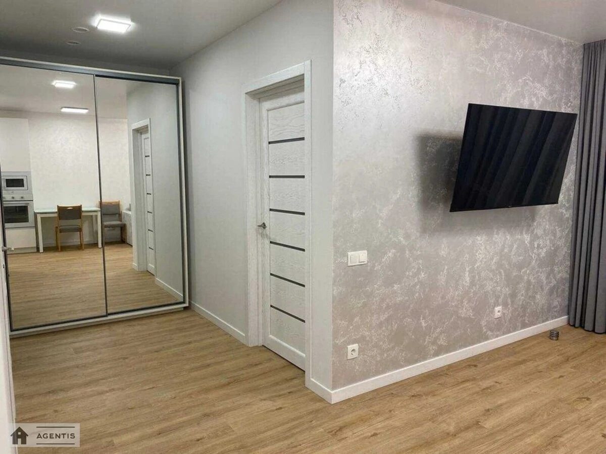 Сдам квартиру 1 комната, 47 m², 15 эт./25 этажей. Правды, Киев. 