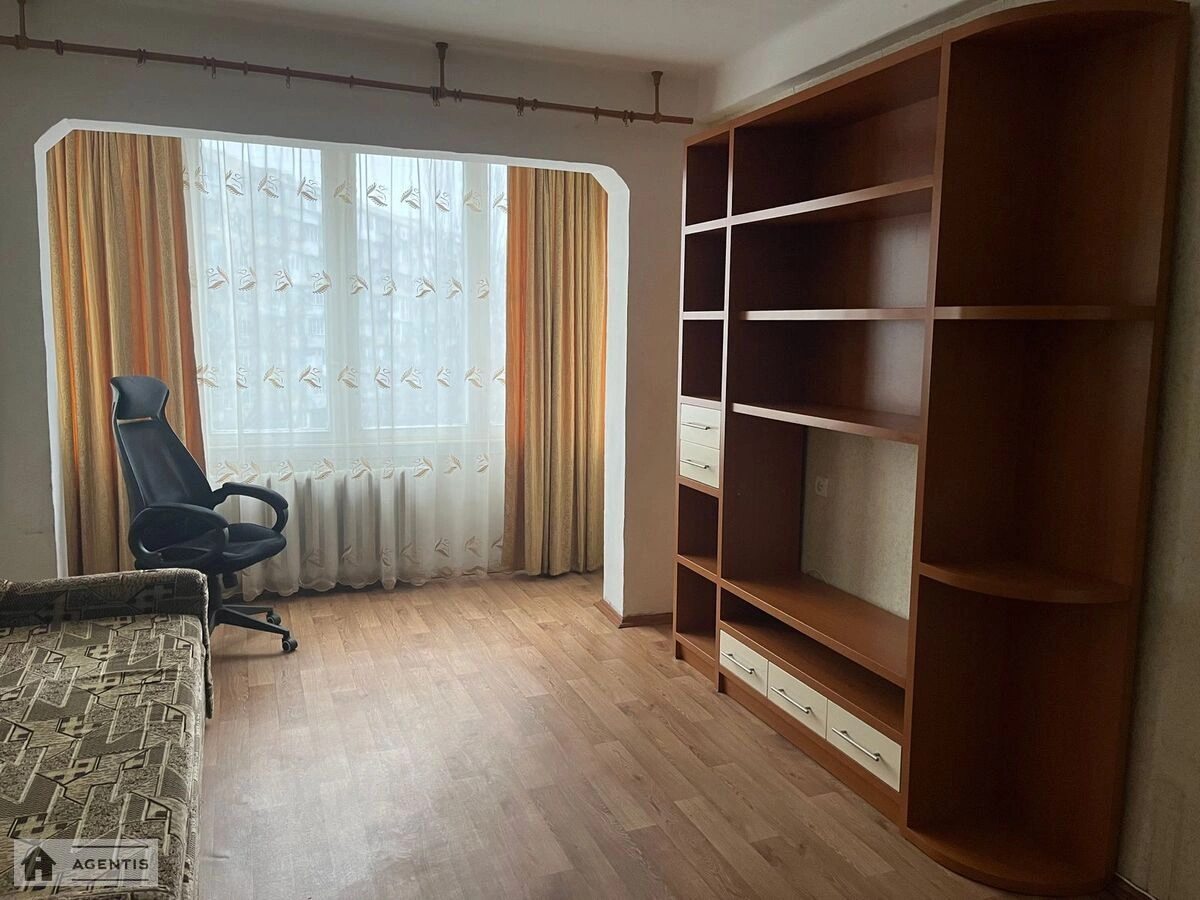 Здам квартиру 1 кімната, 33 m², 5 пов./9 поверхів. 9, Мілютенка 9, Київ. 