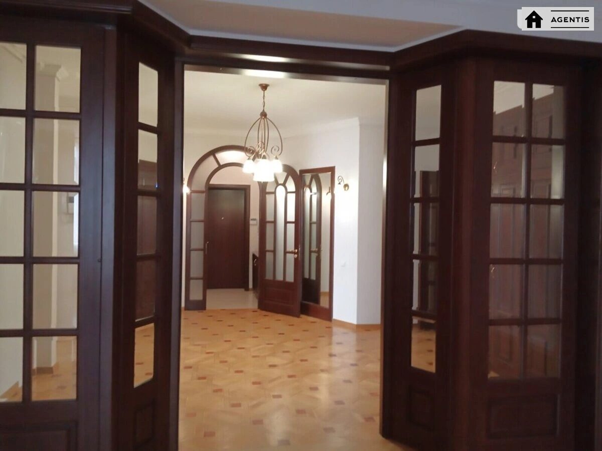 Apartment for rent 4 rooms, 200 m², 4th fl./8 floors. 13, Kudryavska 13, Kyiv. 