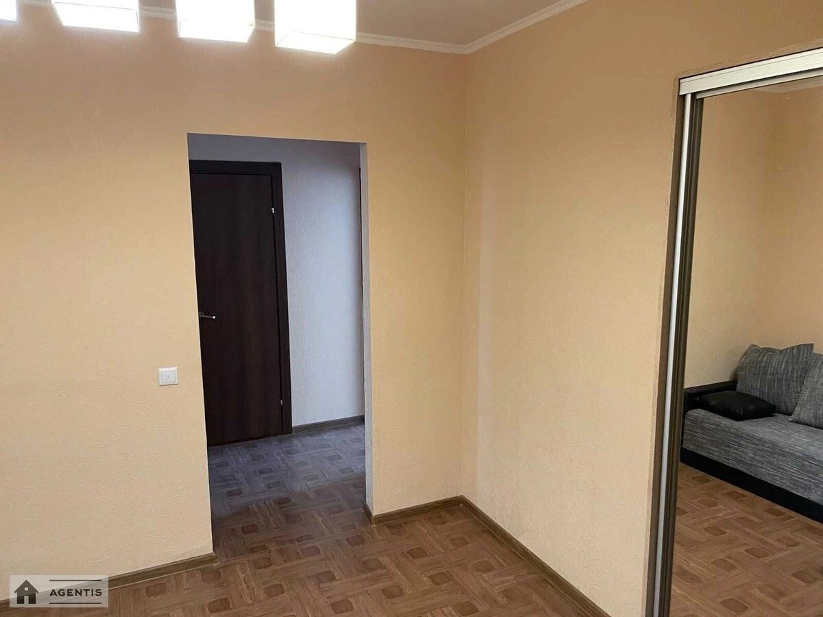 Сдам квартиру 2 комнаты, 54 m², 19 эт./25 этажей. Балтийский, Киев. 