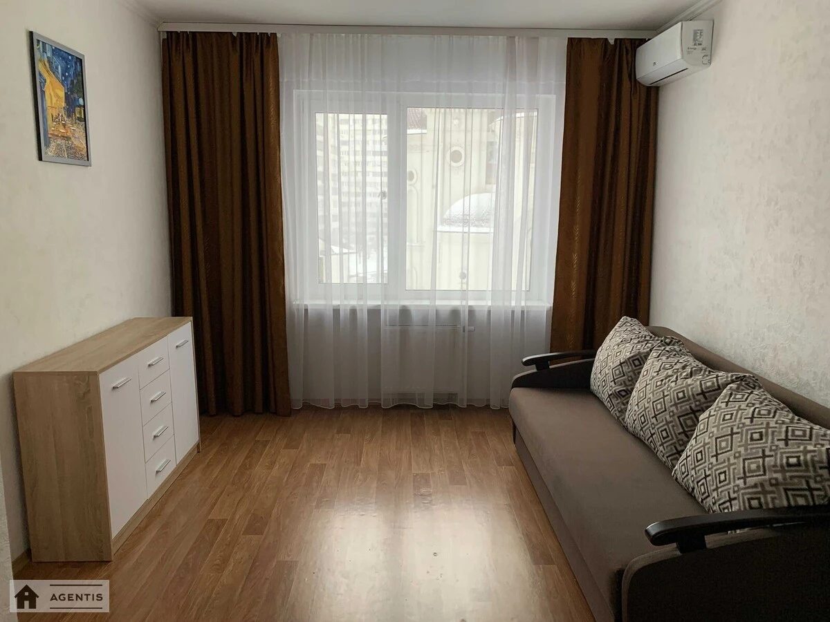 Apartment for rent 1 room, 37 m², 3rd fl./25 floors. 12, Borysa Hmyri vul., Kyiv. 