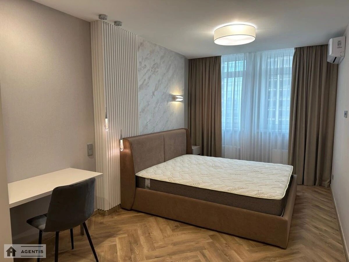 Apartment for rent 1 room, 53 m², 13th fl./36 floors. 11, Beresteyskyy prosp. Peremohy, Kyiv. 