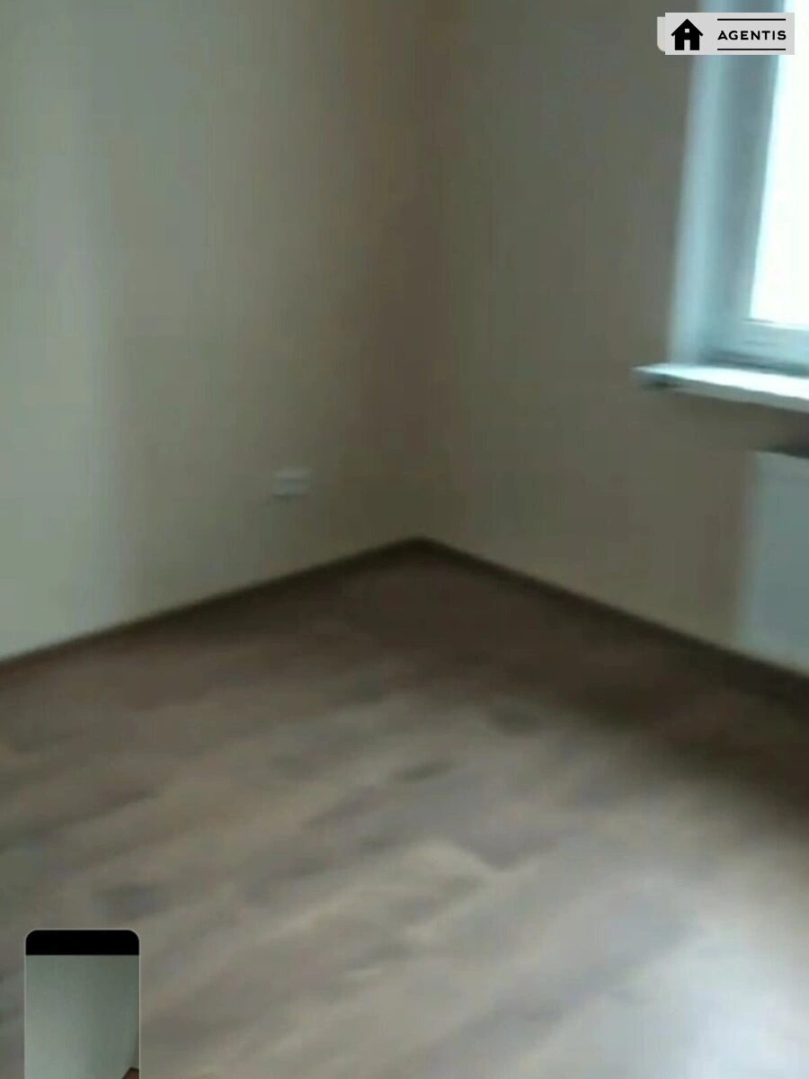 Сдам квартиру 2 комнаты, 73 m², 16 эт./25 этажей. 54, Ревуцкого 54, Киев. 