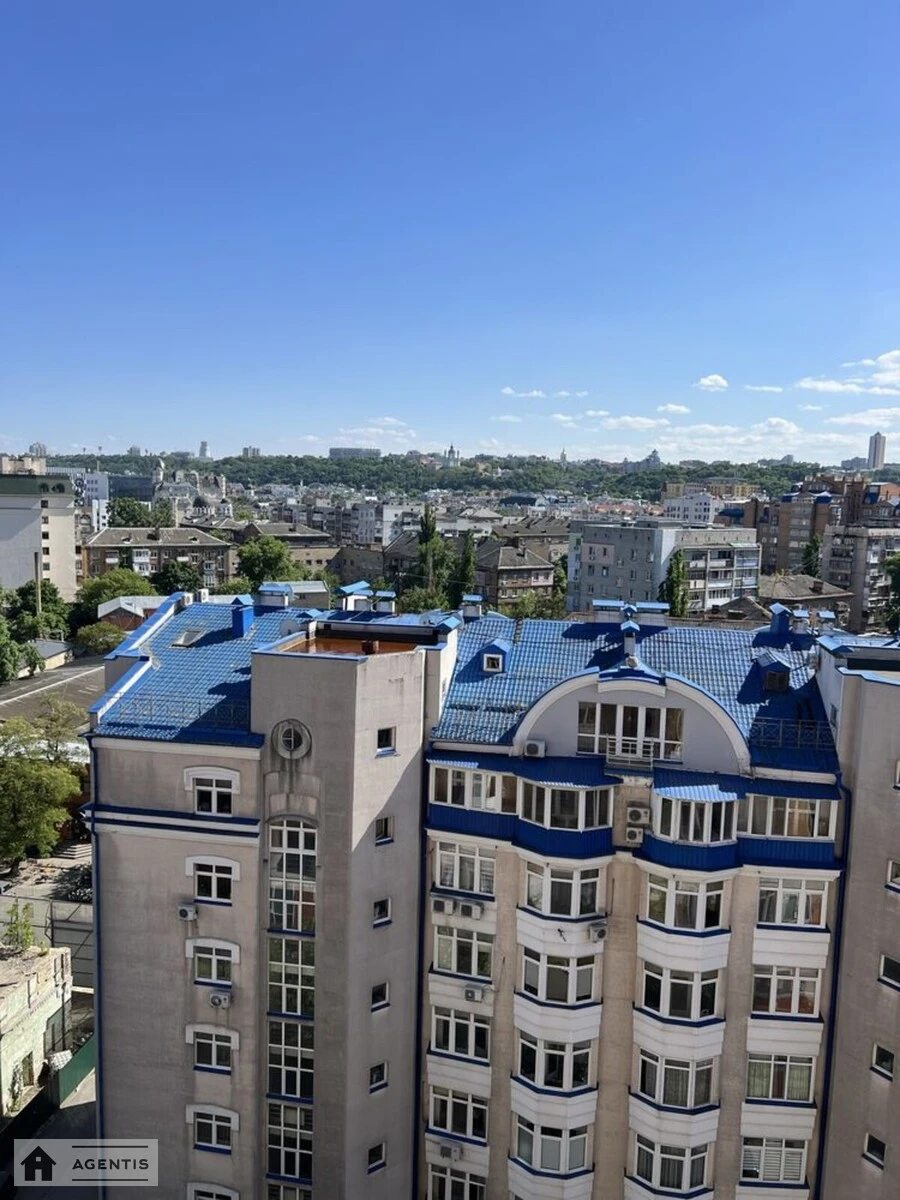 Сдам квартиру 2 комнаты, 90 m², 10 эт./14 этажей. 70, Почайнинская 70, Киев. 