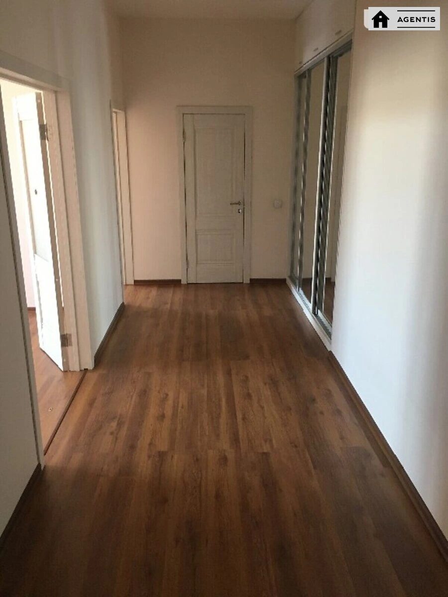 Сдам квартиру 2 комнаты, 80 m², 12 эт./17 этажей. 72, Антоновича вул. (Горького), Киев. 