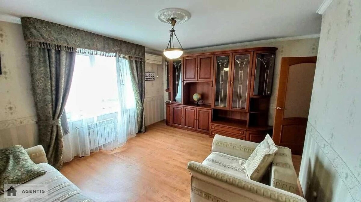 Apartment for rent 2 rooms, 61 m², 20th fl./25 floors. 8, Miloslavska 8, Kyiv. 