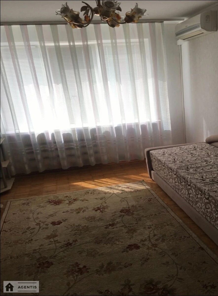 Apartment for rent 1 room, 35 m², 16th fl./16 floors. 1, Obolonska 1, Kyiv. 