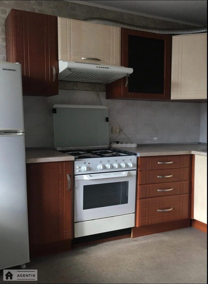 Apartment for rent 1 room, 35 m², 16th fl./16 floors. 1, Obolonska 1, Kyiv. 