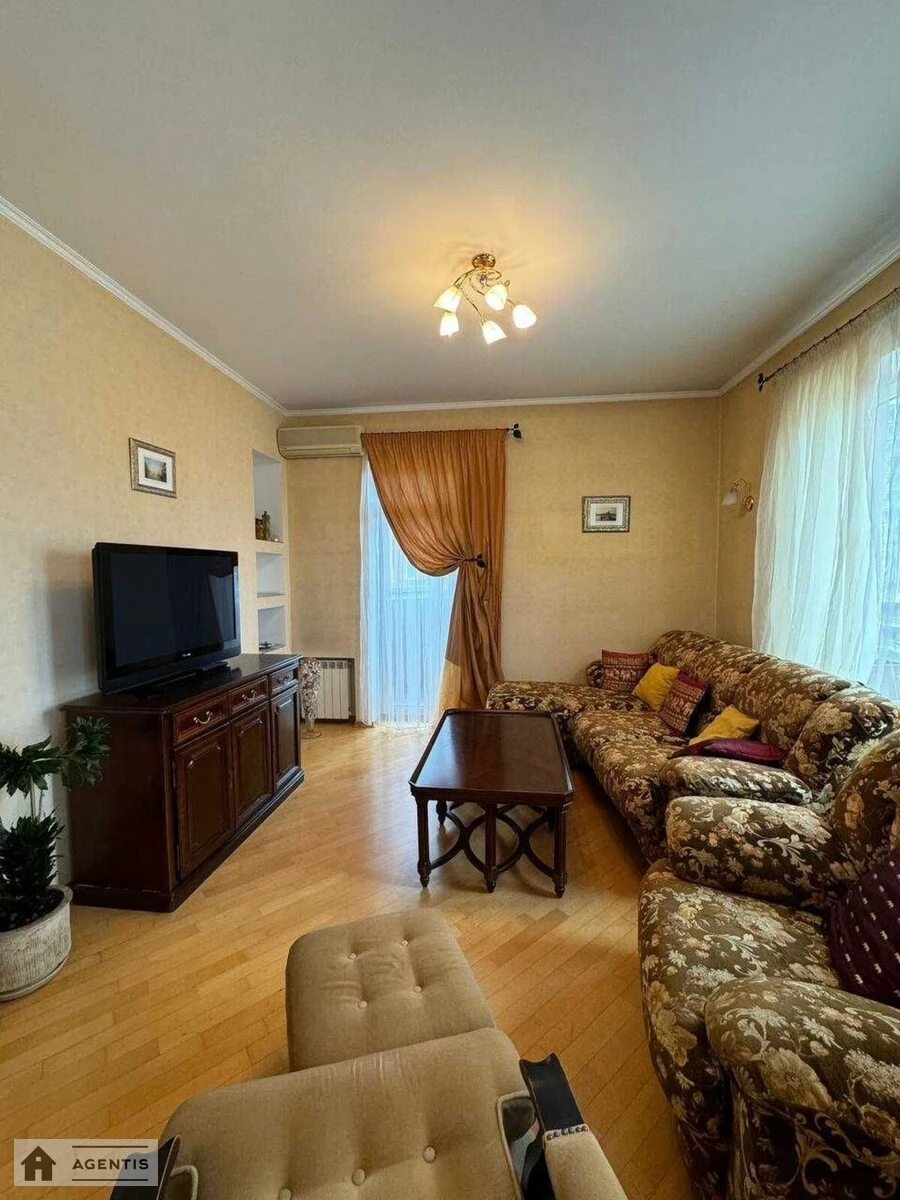 Сдам квартиру 2 комнаты, 100 m², 11 эт./18 этажей. 13, Дмитриевская 13, Киев. 