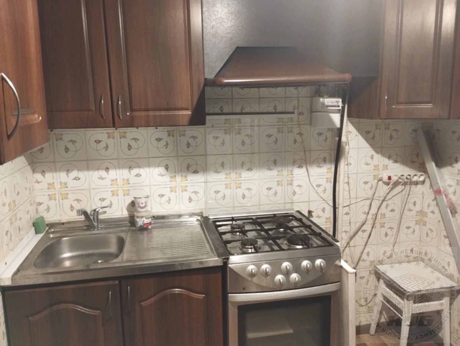 Продаж квартири 2 кімнати, 46 m², 2 пов./5 поверхів. 79, Вацлава Гавела бульв. (Івана Лепсе), Київ. 