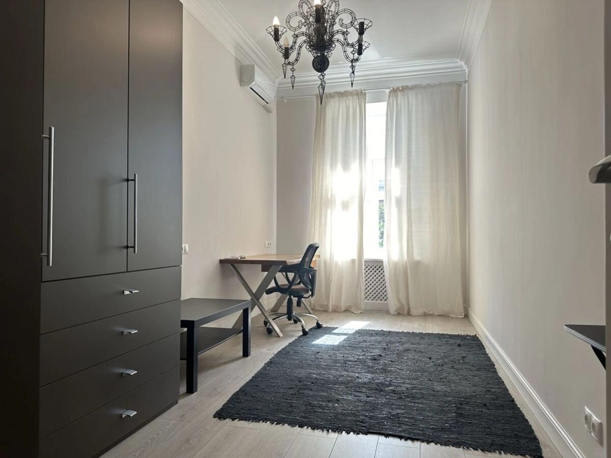 Apartment for rent 3 rooms, 80 m², 3rd fl./4 floors. 13, Dilova vul. Dymytrova, Kyiv. 