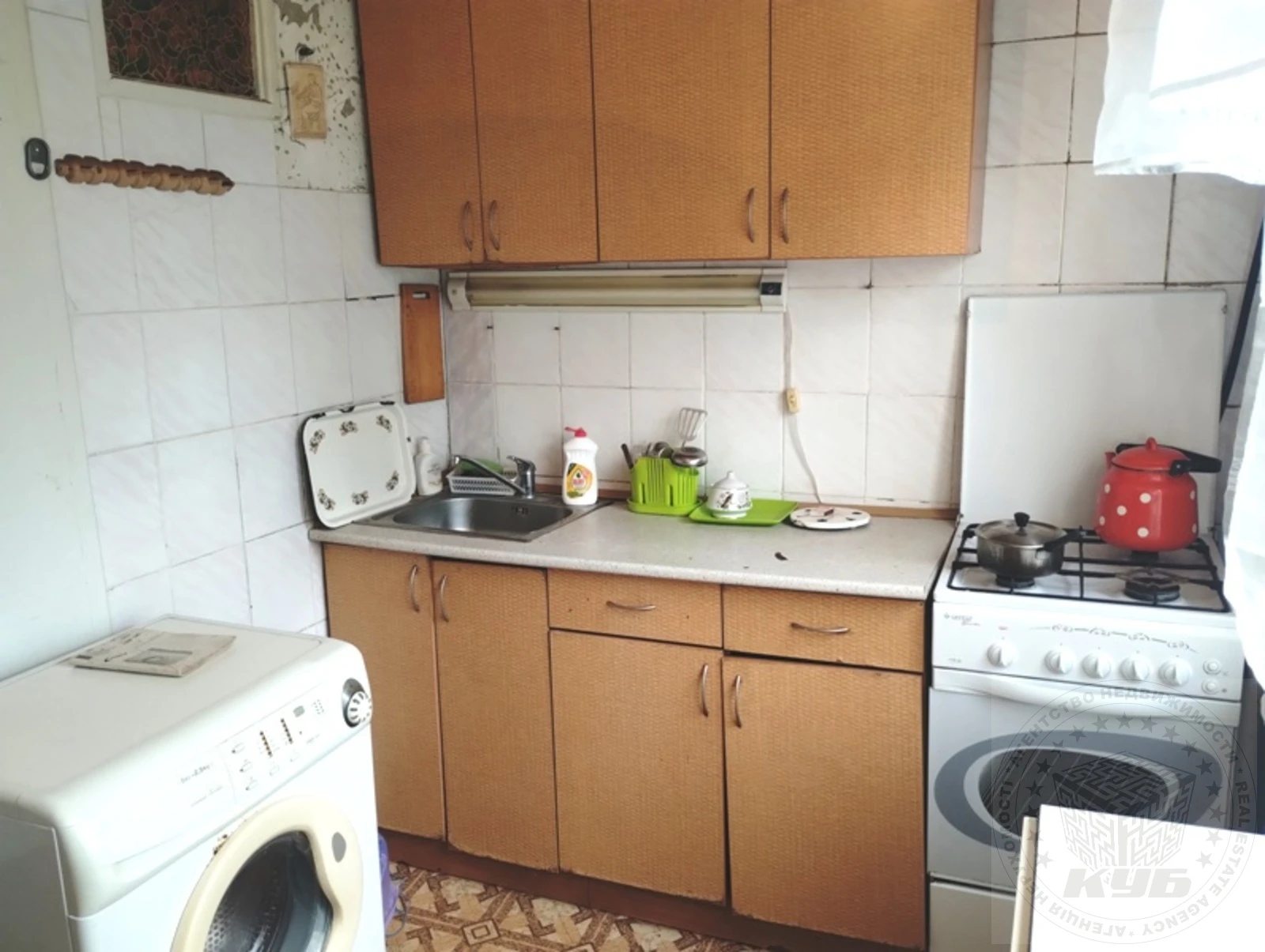 Продаж квартири 2 кімнати, 47 m², 4 пов./5 поверхів. 40, Гарматна 40, Київ. 