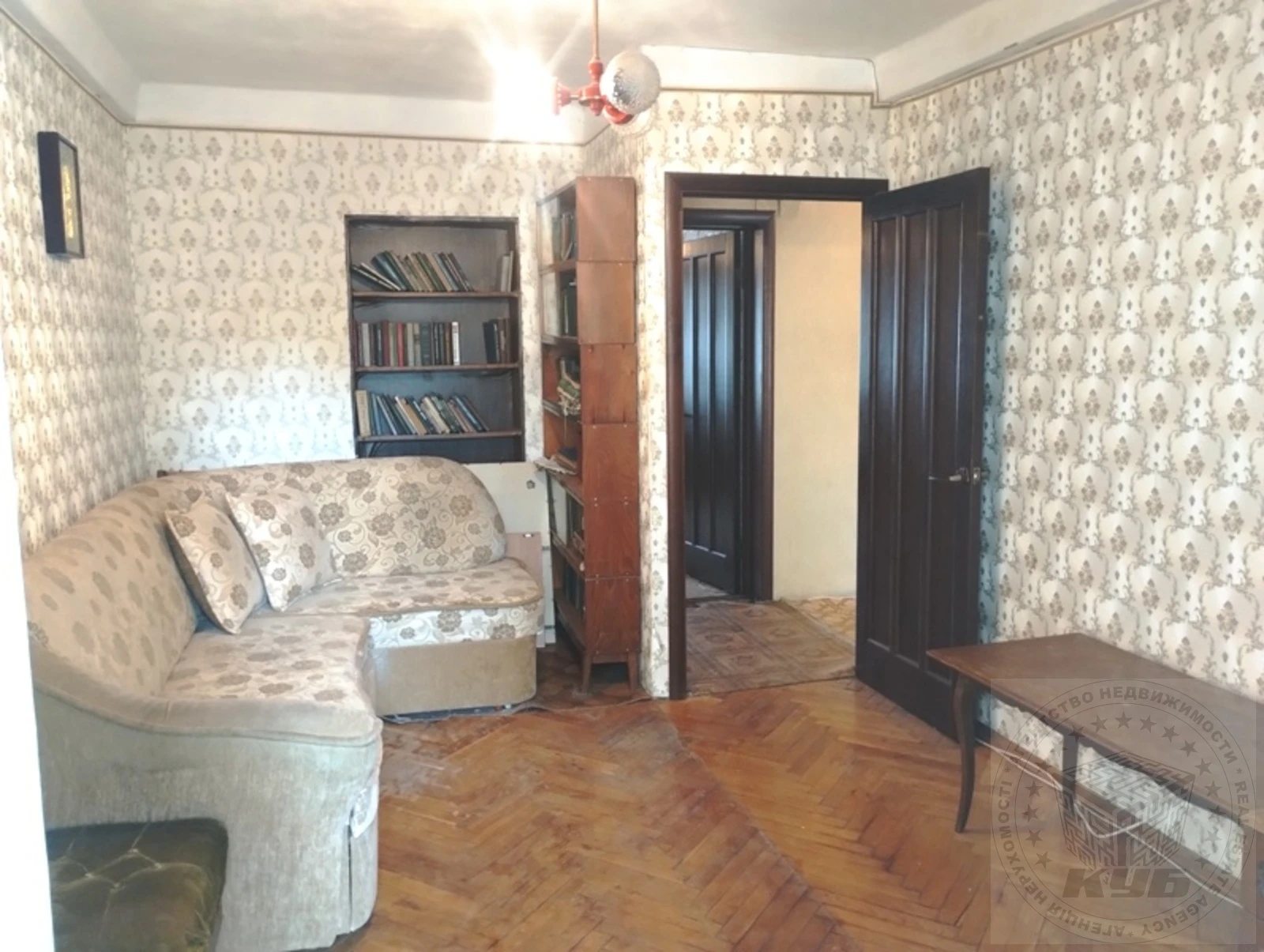 Apartments for sale 2 rooms, 47 m², 4th fl./5 floors. 40, Garmatna 40, Kyiv. 