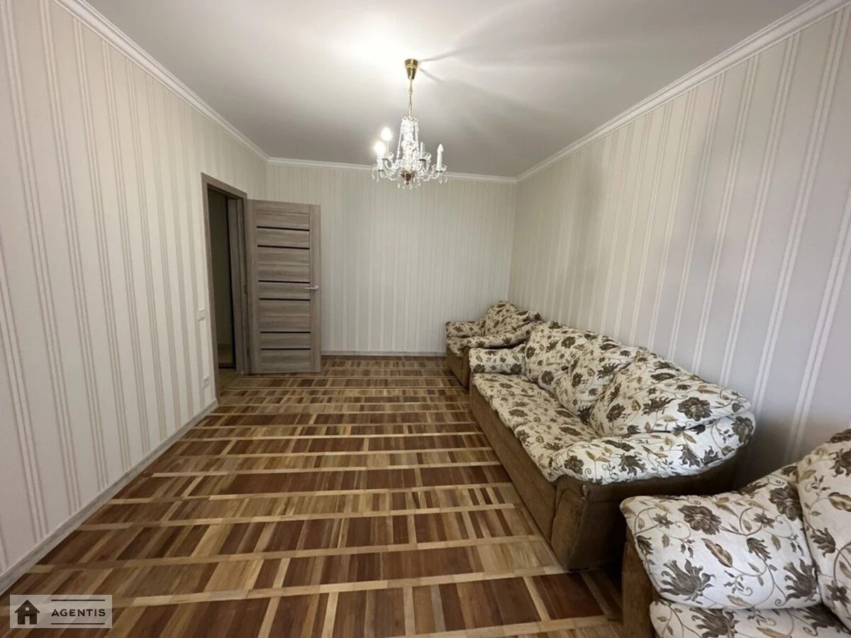 Здам квартиру 2 кімнати, 60 m², 4 пов./12 поверхів. Братства тарасівців вул. (Декабристів), Київ. 