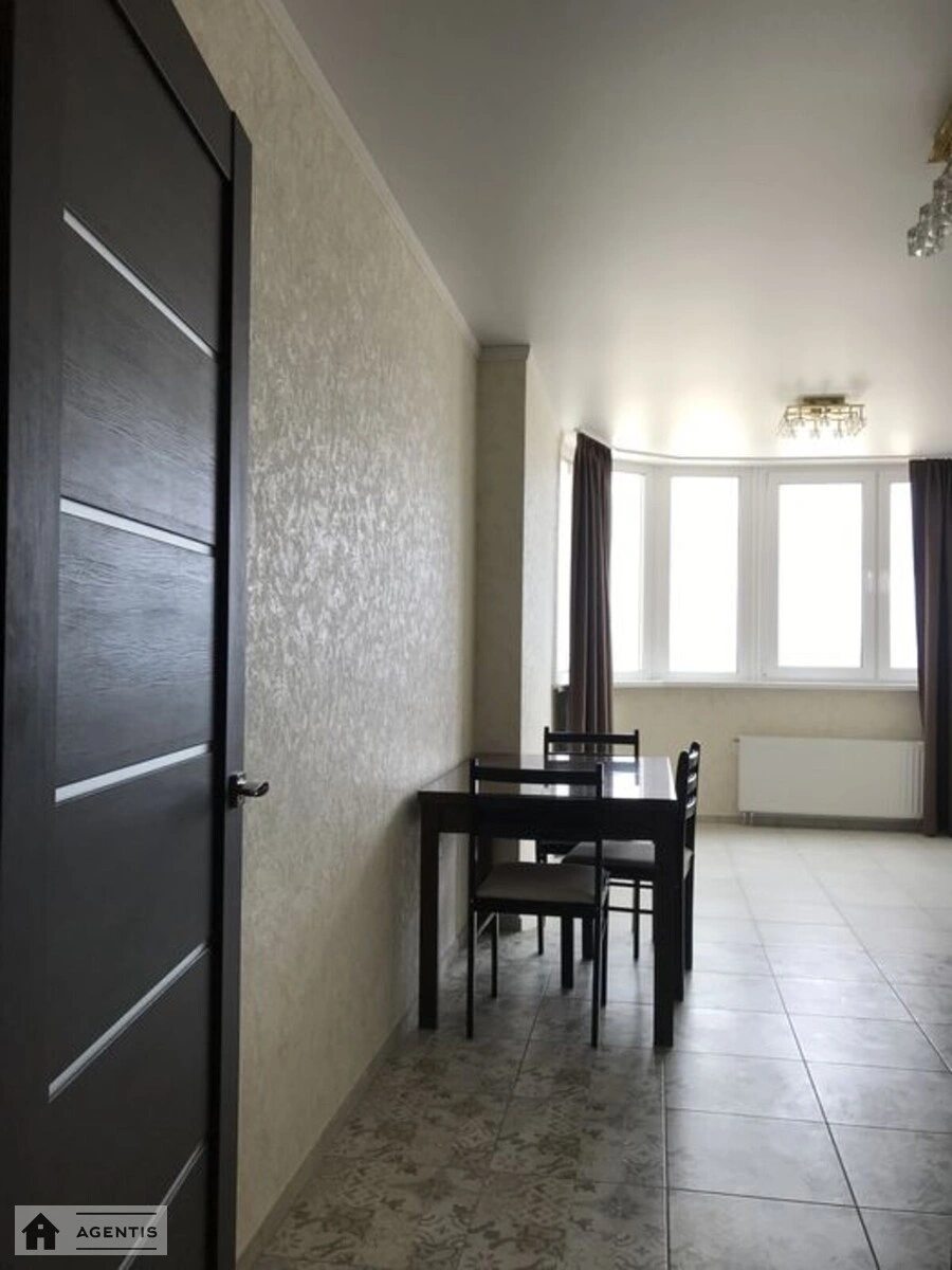 Сдам квартиру 1 комната, 49 m², 19 эт./25 этажей. 15, Соломії Крушельницької вул., Киев. 