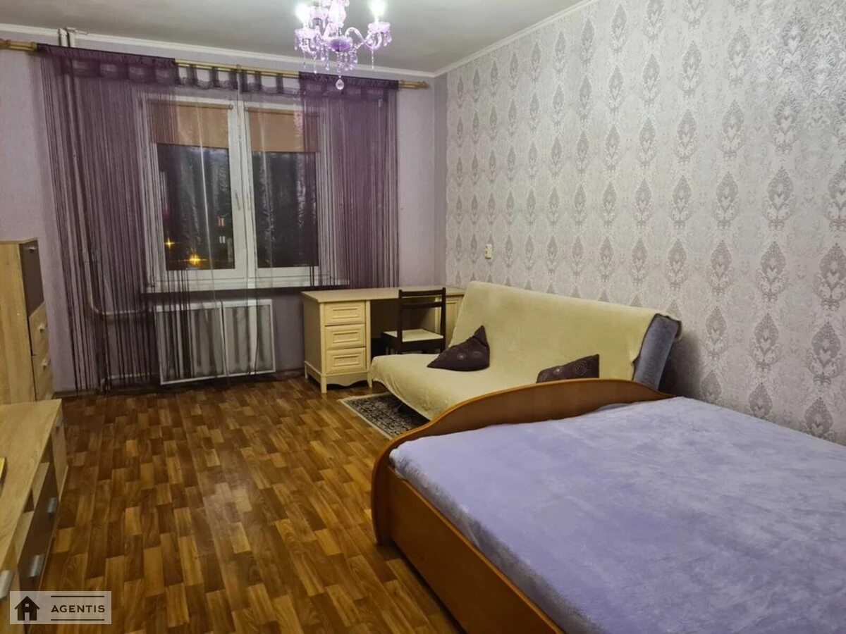 Сдам квартиру 1 комната, 48 m², 5 эт./25 этажей. 3, Григорія Ващенка вул., Киев. 