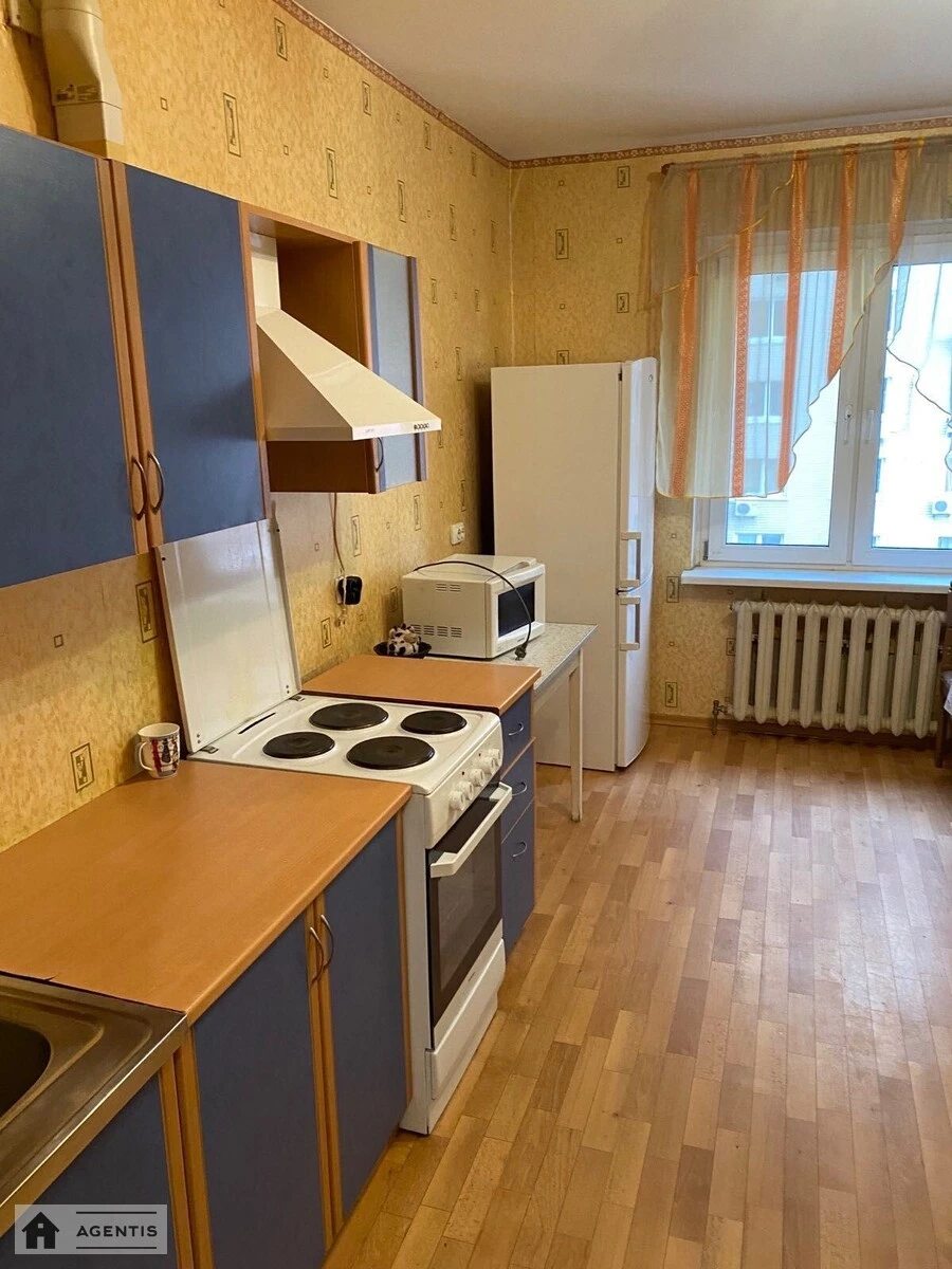 Здам квартиру 2 кімнати, 63 m², 14 пов./22 поверхи. 34, Урлівська 34, Київ. 