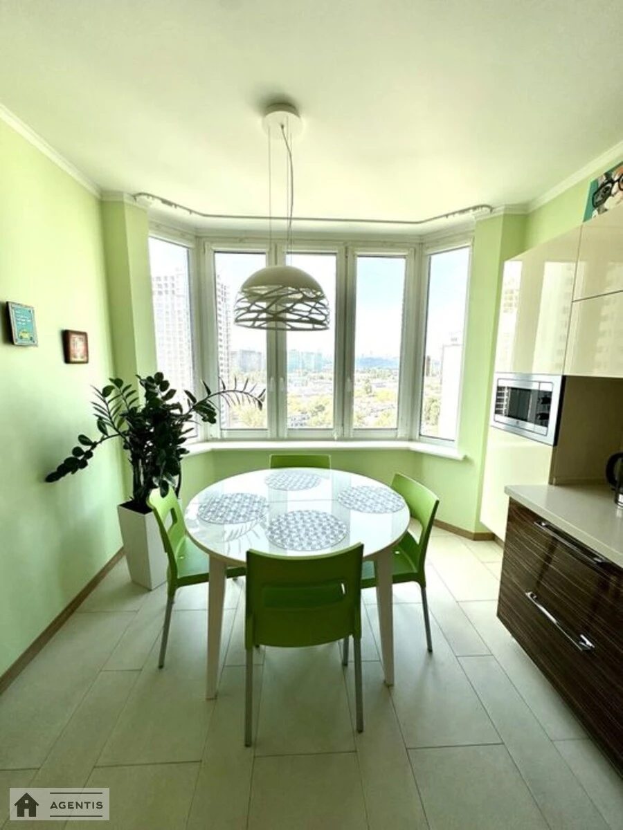 Apartment for rent 2 rooms, 80 m², 15th fl./24 floors. 40, Urlivska 40, Kyiv. 