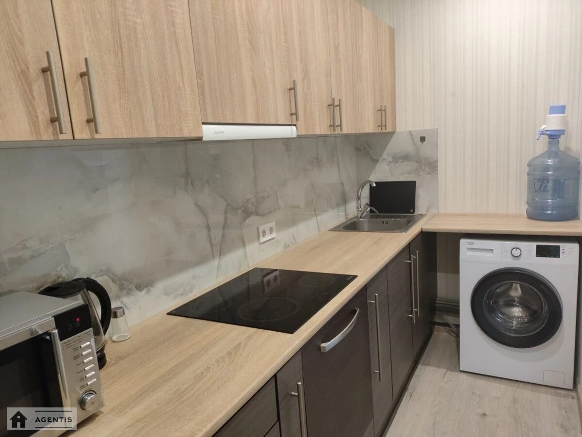 Здам квартиру 1 кімната, 38 m², 22 пов./27 поверхів. 19, Харківське 19, Київ. 