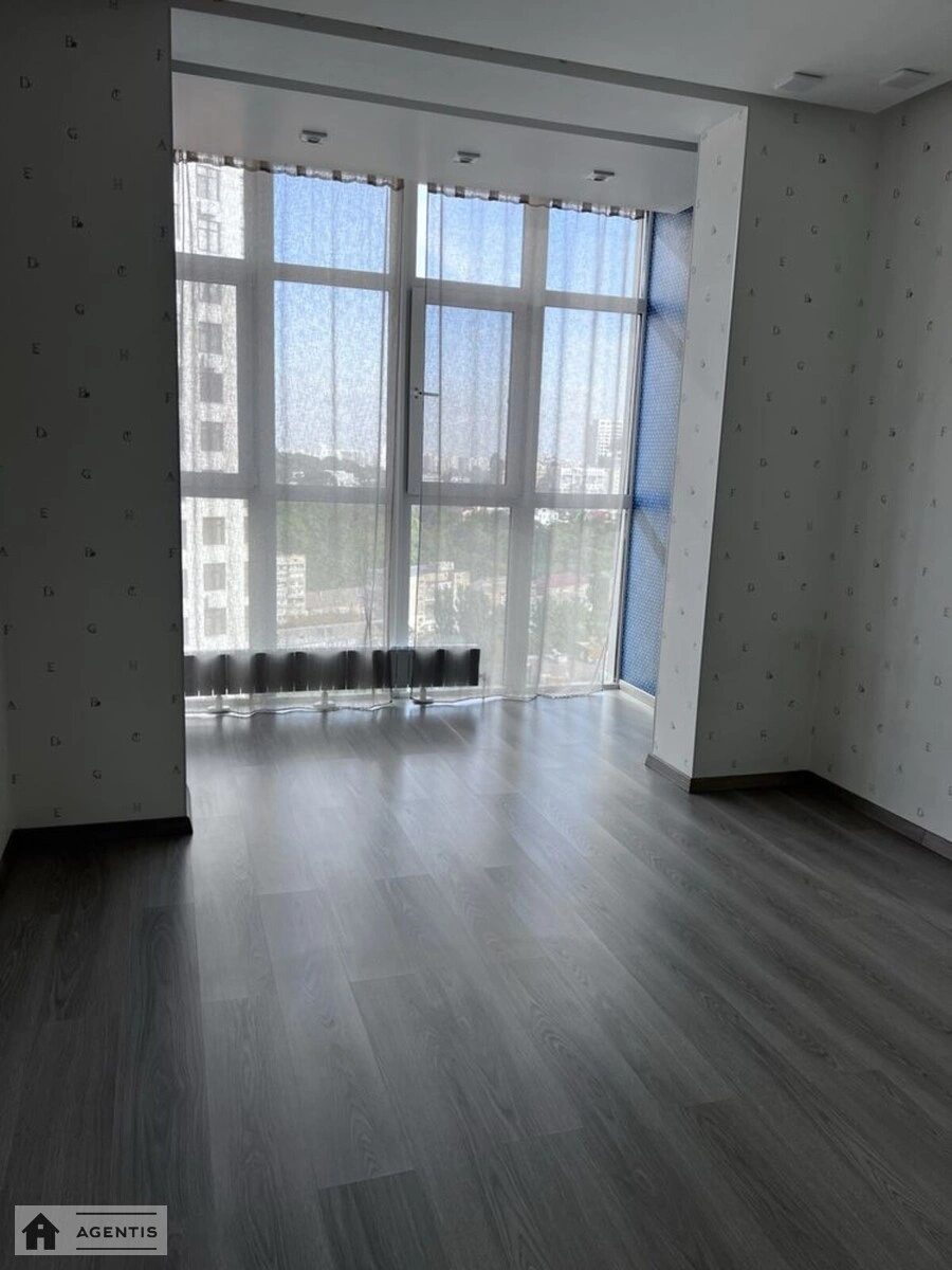 Apartment for rent 3 rooms, 90 m², 16th fl./18 floors. 16, Andriya Verkhohlyada vul. Mykhayla Drahomirova, Kyiv. 