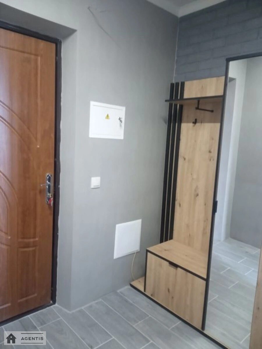 Сдам квартиру 1 комната, 40 m², 18 эт./24 этажа. Приміська , Новоселки. 