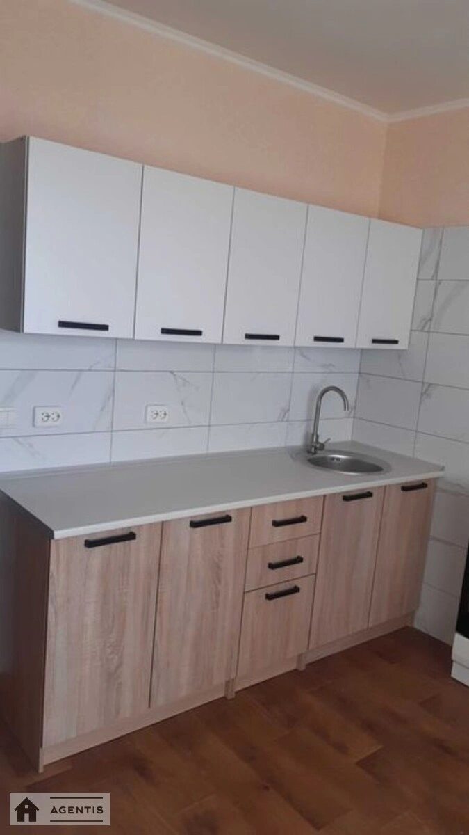 Сдам квартиру 1 комната, 50 m², 18 эт./25 этажей. 2, Винграновского , Киев. 