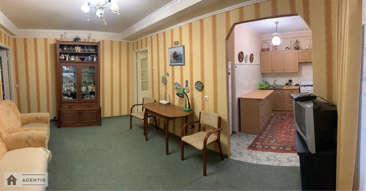 Apartment for rent 2 rooms, 45 m², 5th fl./5 floors. Svyatoshynskyy rayon, Kyiv. 