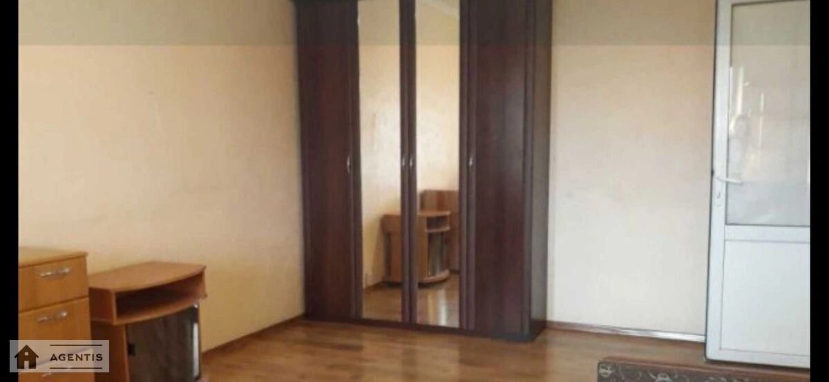 Apartment for rent 2 rooms, 63 m², 8th fl./9 floors. 2, Ostafiya Dashkevycha vul. Kurnatovskoho, Kyiv. 