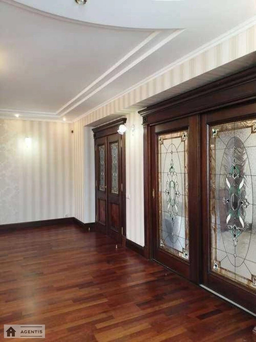 Apartment for rent 5 rooms, 200 m², 6th fl./24 floors. 4, Staronavodnitcka 4, Kyiv. 