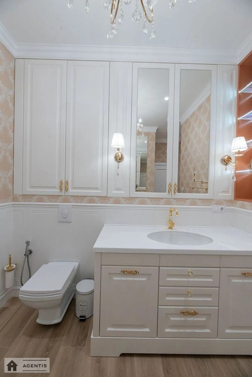 Сдам квартиру 3 комнаты, 100 m², 20 эт./24 этажа. 44, Антоновича вул. (Горького), Киев. 