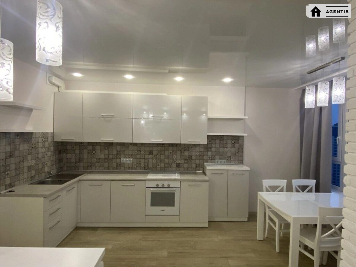 Сдам квартиру 1 комната, 40 m², 25 эт./25 этажей. 23, Урловская 23, Киев. 