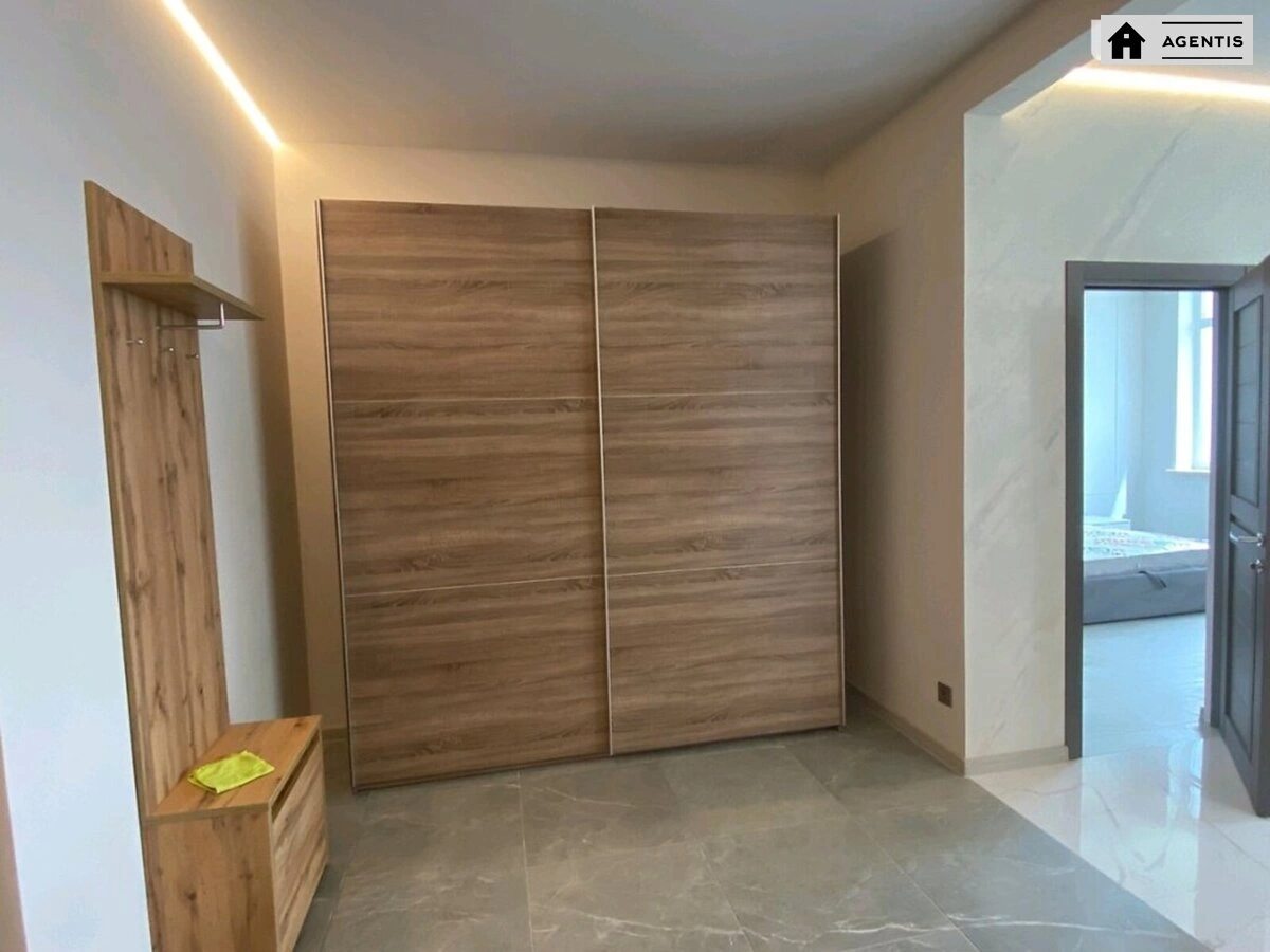 Здам квартиру 1 кімната, 57 m², 13 пов./23 поверхи. Дніпровська набережна, Київ. 