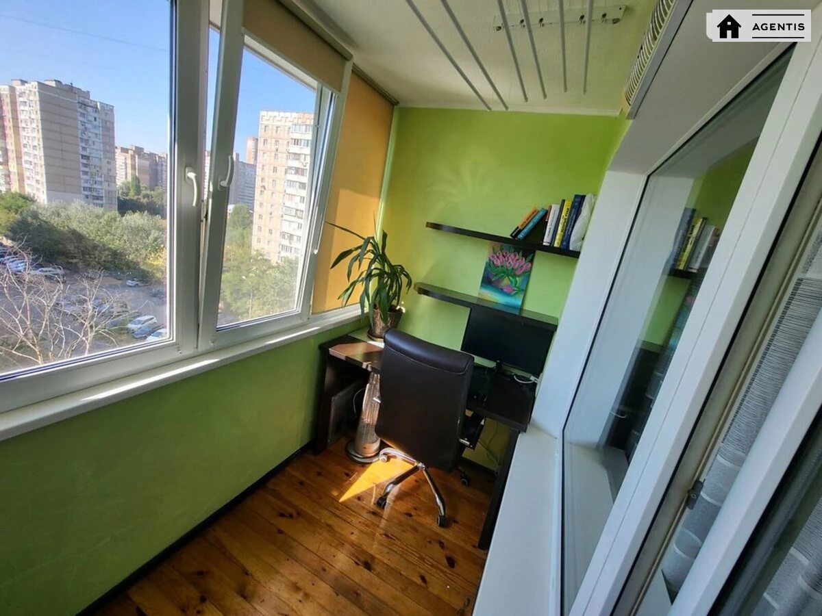 Apartment for rent 1 room, 43 m², 7th fl./16 floors. 13, Akademika Palladina prosp., Kyiv. 