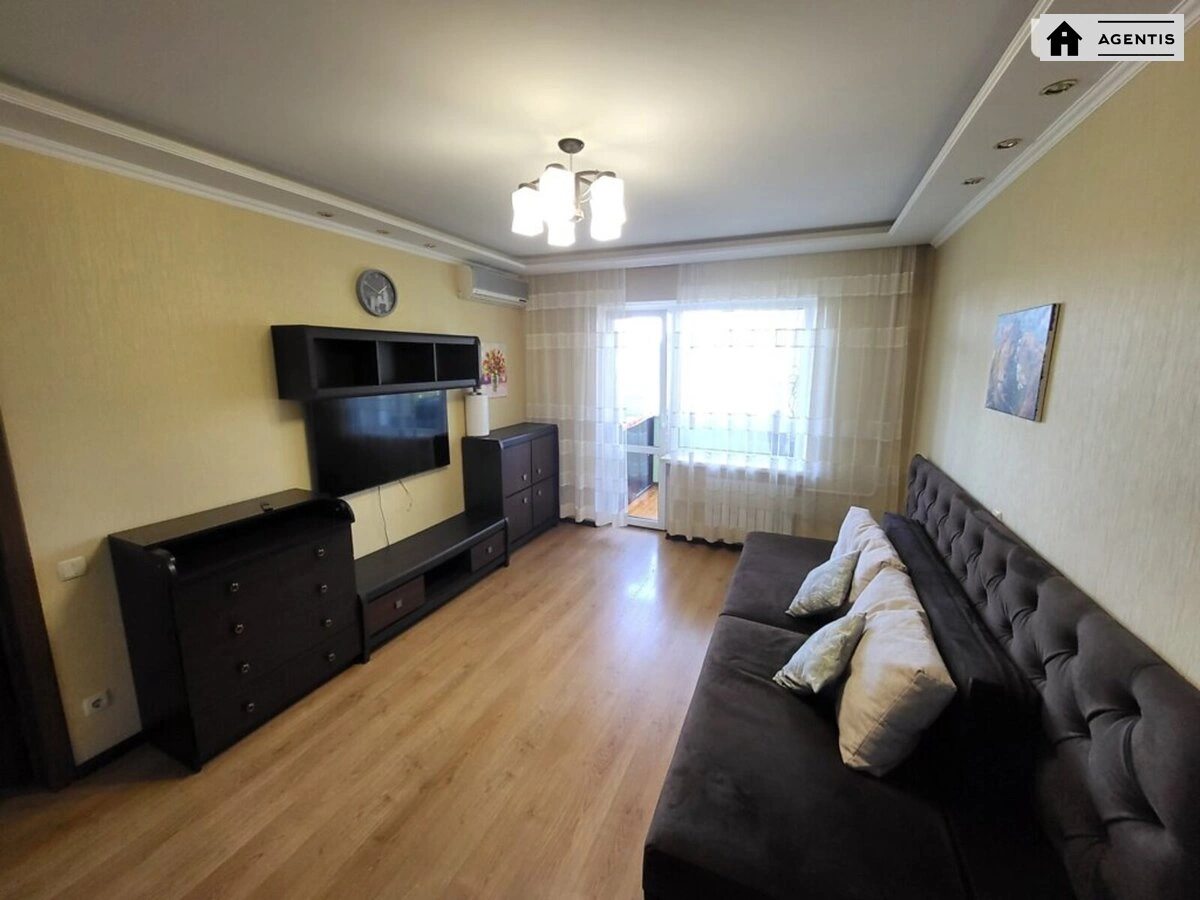 Apartment for rent 1 room, 43 m², 7th fl./16 floors. 13, Akademika Palladina prosp., Kyiv. 