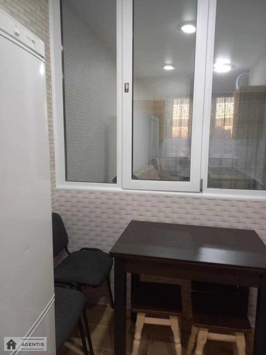 Здам квартиру 2 кімнати, 57 m², 14 пов./24 поверхи. Дарницький район, Київ. 